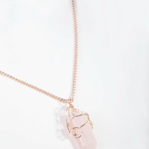 Rose Curled Rose Quartz Stone Necklace